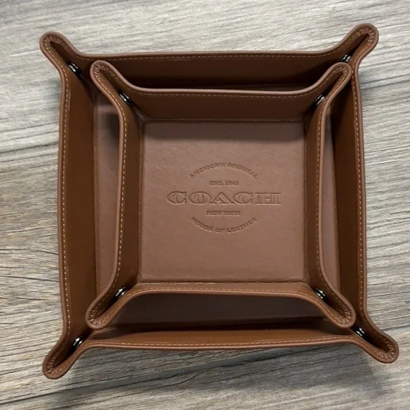 Coach New with Box Set Saddle Brown Leather Valet Trays - Picture 12 of 16